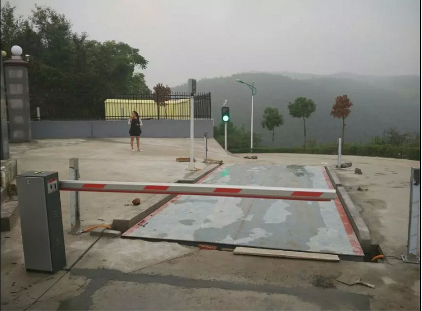 無人值守自動化稱重管理系統(tǒng) 無人值守自動化稱重管理系統(tǒng)